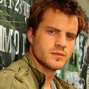 Robert Kazinsky