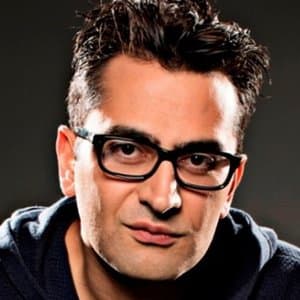 Antonio Esfandiari