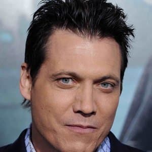 Holt McCallany