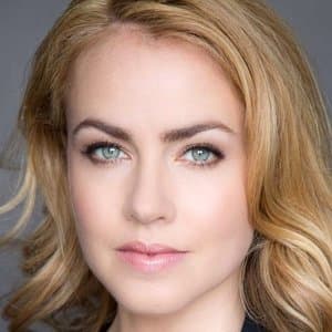 Amanda Schull