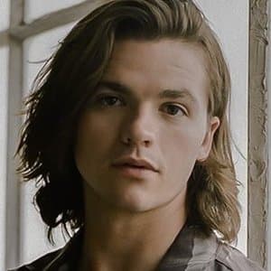 Joel Courtney