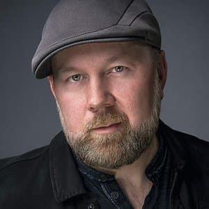 Christopher Sabat