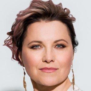 Lucy Lawless