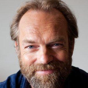 Hugo Weaving