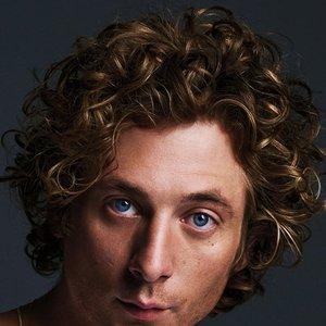 Jeremy Allen White